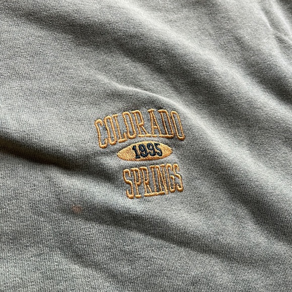 UO Green Crewneck - Colorado Springs (S) - Picture 2 of 4